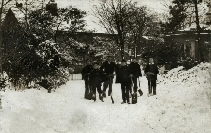 Framed Print : Liverpool Cottage Homes - snow clearing Framed Print : Liverpool Cottage Homes - snow clearing