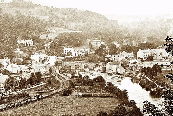 Framed Print : Llangollen early 1900s Framed Print : Llangollen early 1900s