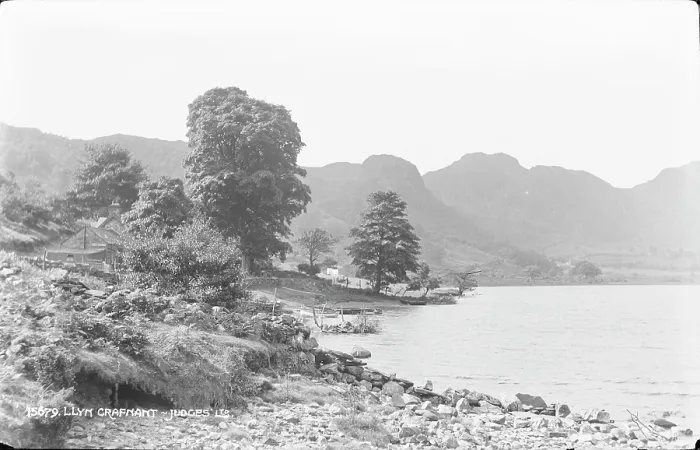 Framed Print : Llyn Craffnant Landscape Framed Print : Llyn Craffnant Landscape
