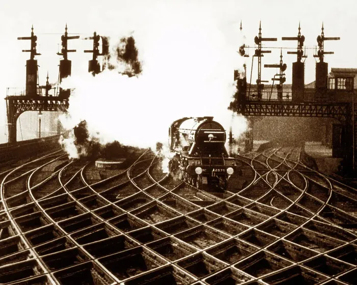 Framed Print : LNER locomotive 2570 Tranquil at Newcastle upon Tyne Framed Print : LNER locomotive 2570 Tranquil at Newcastle upon Tyne