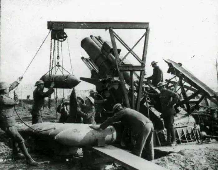 Framed Print : Loading a large field gun Framed Print : Loading a large field gun