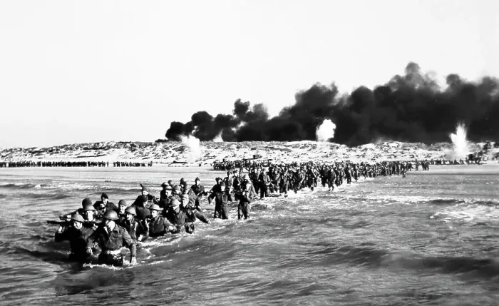 Framed Print : On location for the filming of Dunkirk released in 1958 Framed Print : On location for the filming of Dunkirk released in 1958
