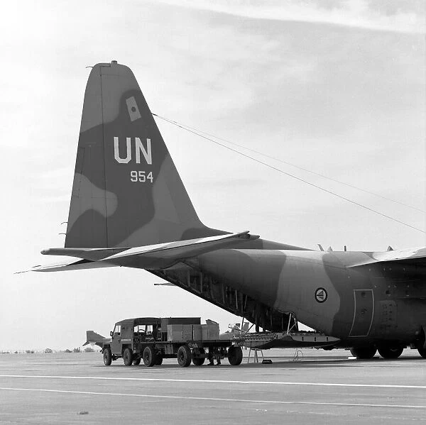 Lockheed C-130H Hercules 954
