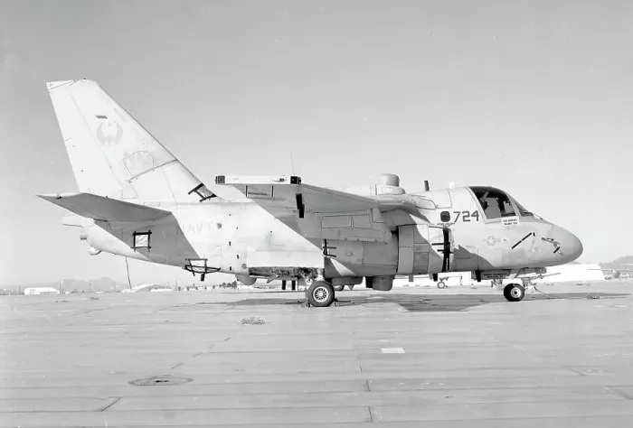 Framed Print : Lockheed ES-3A Shadow 159393 Framed Print : Lockheed ES-3A Shadow 159393