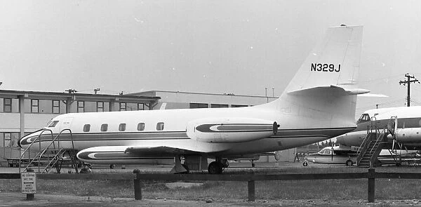 Lockheed JetStar N329J 1st prototype