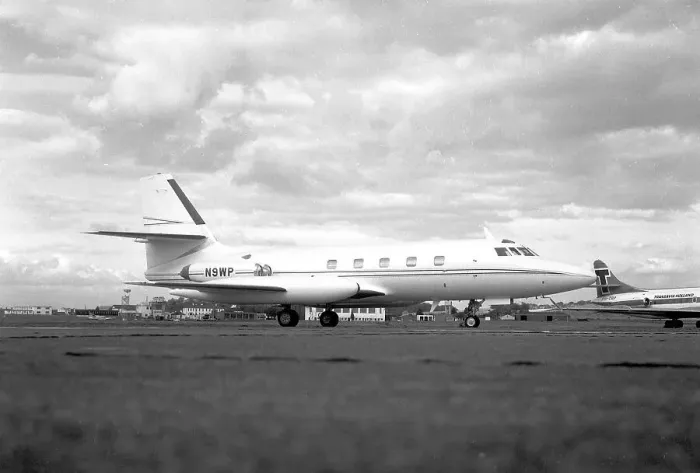 Framed Print : Lockheed JetStar N9WP Framed Print : Lockheed JetStar N9WP