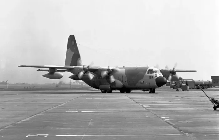 Framed Print : Lockheed KC-130H Hercules 312-05 Framed Print : Lockheed KC-130H Hercules 312-05