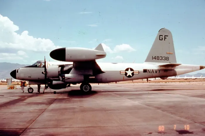 Framed Print : Lockheed P-2H Neptune 148338 Framed Print : Lockheed P-2H Neptune 148338