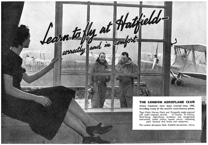 Framed Print : The London Aeroplane Club - Hatfield Framed Print : The London Aeroplane Club - Hatfield
