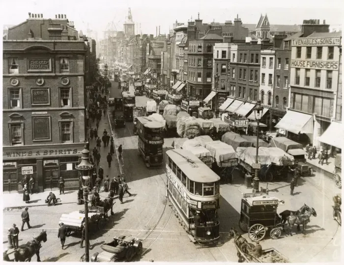 Framed Print : LONDON / ALDGATE HAYMARKET Framed Print : LONDON / ALDGATE HAYMARKET
