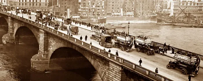 Framed Print : London Bridge Framed Print : London Bridge