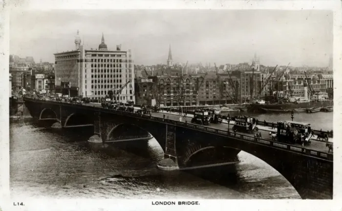 Framed Print : London Bridge, London Framed Print : London Bridge, London