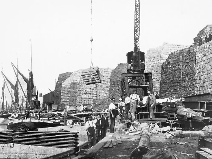 Framed Print : London Docks unloading pulp Victorian period Framed Print : London Docks unloading pulp Victorian period