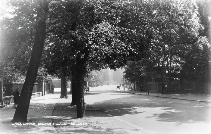 Framed Print : London Dulwich Village Framed Print : London Dulwich Village