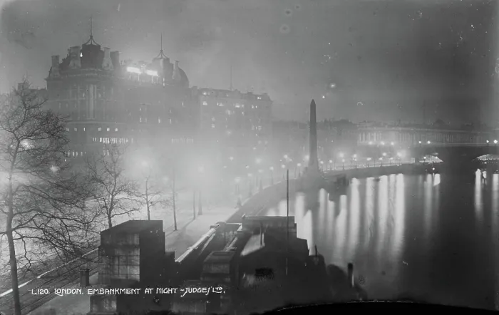 Framed Print : London Embankment at Night Framed Print : London Embankment at Night