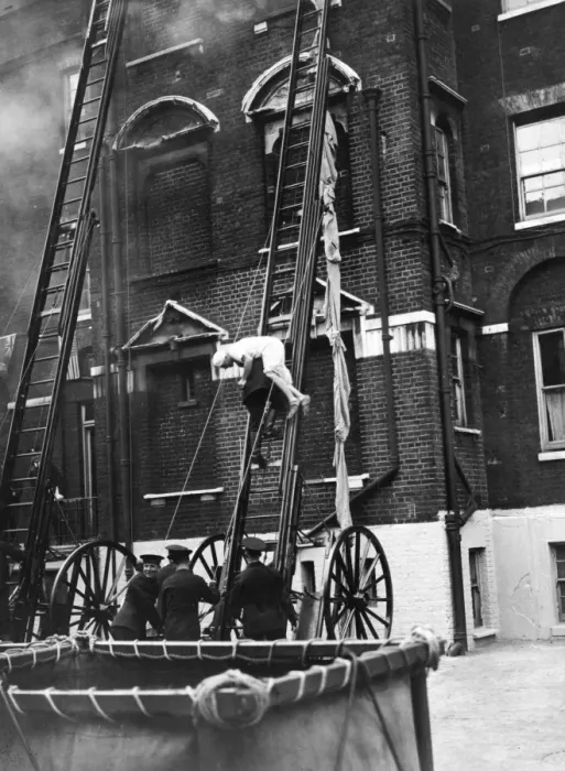 Framed Print : London Fire Brigade Annual Review demonstration Framed Print : London Fire Brigade Annual Review demonstration