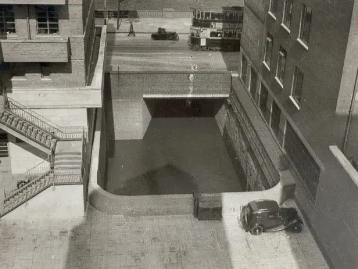 : London Fire Brigade Lambeth HQ River Entrance : London Fire Brigade Lambeth HQ River Entrance