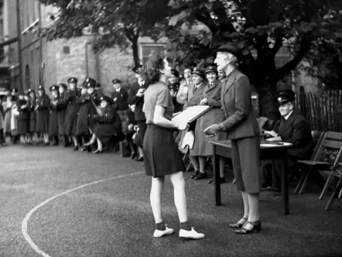 Framed Print : London firewomen netball competition, Westminster SW1