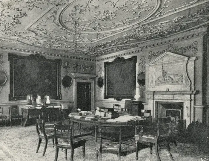 Framed Print : London Foundling Hospital - Committee Room Framed Print : London Foundling Hospital - Committee Room