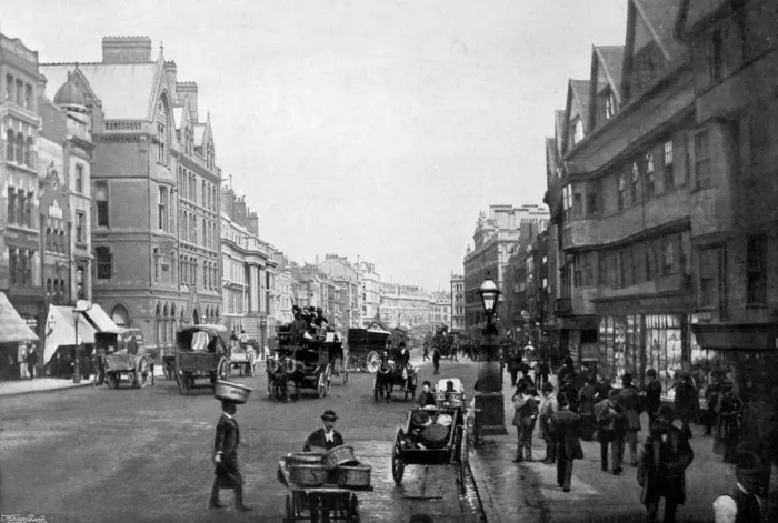 Framed Print : London / Holborn C1895 Framed Print : London / Holborn C1895