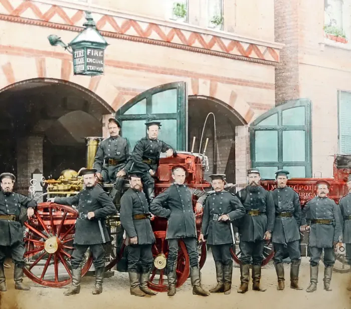 Framed Print : London Metropolitan Fire Brigade, Victorian period Framed Print : London Metropolitan Fire Brigade, Victorian period