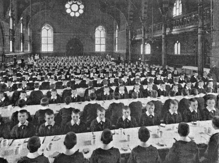 Framed Print : London Orphan Asylum, Watford - Dining Hall Framed Print : London Orphan Asylum, Watford - Dining Hall