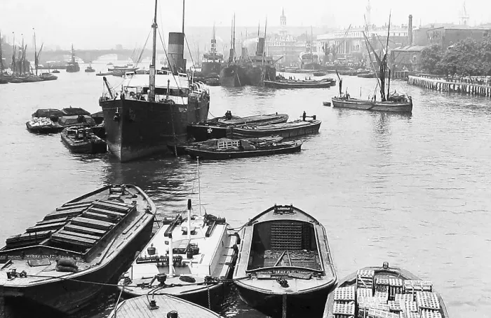 Framed Print : London River Thames from Tower Bridge early 1900s Framed Print : London River Thames from Tower Bridge early 1900s