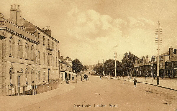 London Road, Dunstable, Bedfordshire