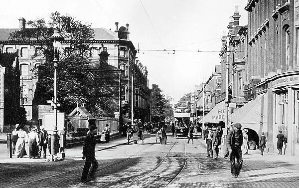 London Road, Lowestof early 1900's