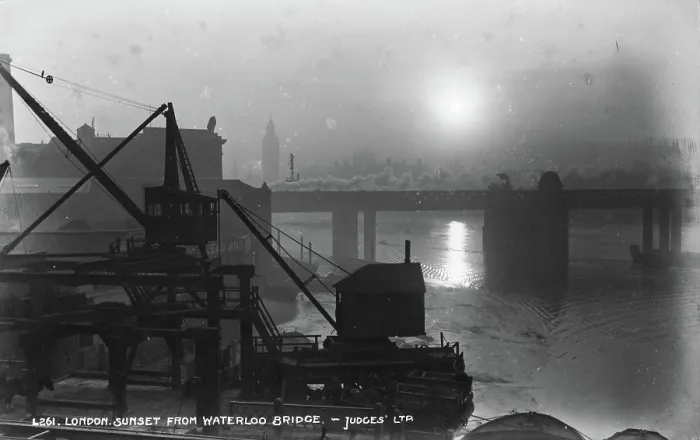 Framed Print : London Sunset from Waterloo Bridge Framed Print : London Sunset from Waterloo Bridge