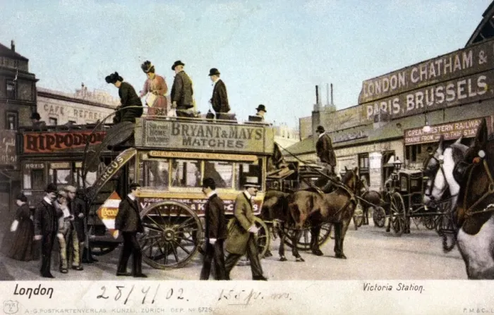 Framed Print : London Victoria Train Station Framed Print : London Victoria Train Station