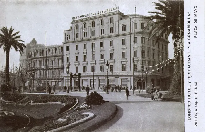 Framed Print : Londres Hotel, Buenos Aires, Argentina, South America Framed Print : Londres Hotel, Buenos Aires, Argentina, South America
