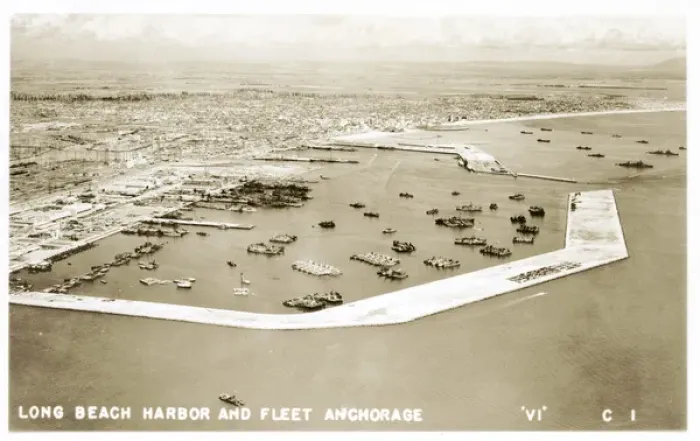 Framed Print : Long Beach Harbour and fleet anchorage, California, USA Framed Print : Long Beach Harbour and fleet anchorage, California, USA