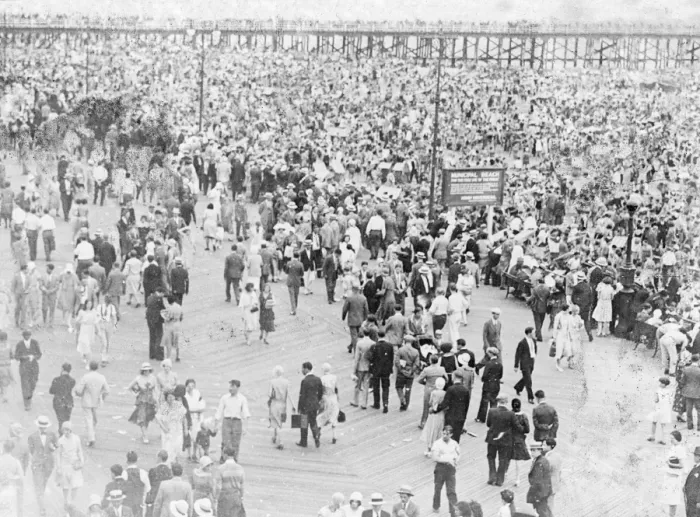 Framed Print : Long Island Beach 1930S Framed Print : Long Island Beach 1930S