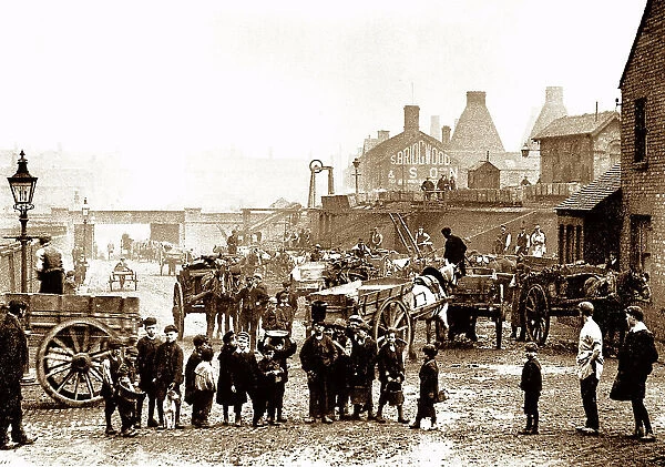 Longton Coal Wharf early 1900s