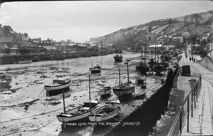 Framed Print : Looe from the Bridge Framed Print : Looe from the Bridge