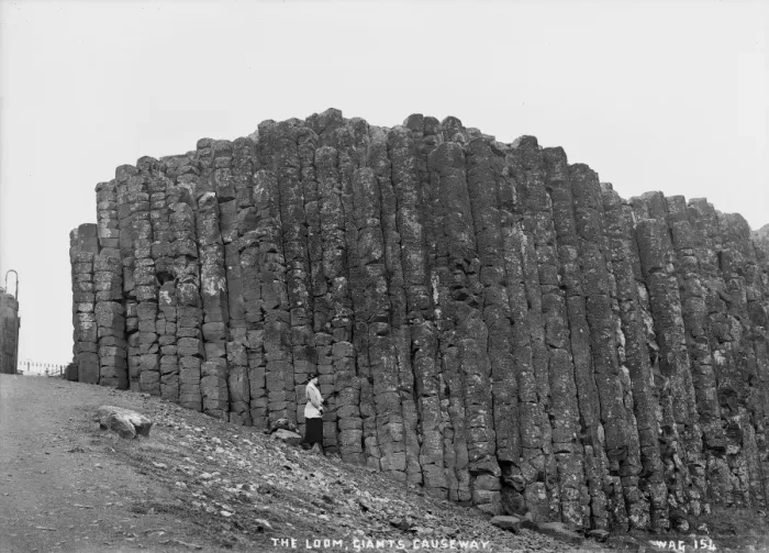 Framed Print : The Loom, Giants Causeway Framed Print : The Loom, Giants Causeway