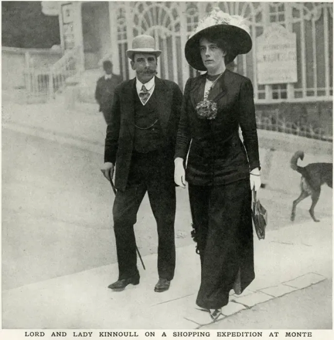 Framed Print : Lord and Lady Kinnoull shopping in Monte Carlo Framed Print : Lord and Lady Kinnoull shopping in Monte Carlo