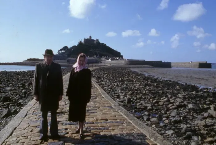 Framed Print : Lord and Lady St Levan, St Michaels Mount, Cornwall Framed Print : Lord and Lady St Levan, St Michaels Mount, Cornwall