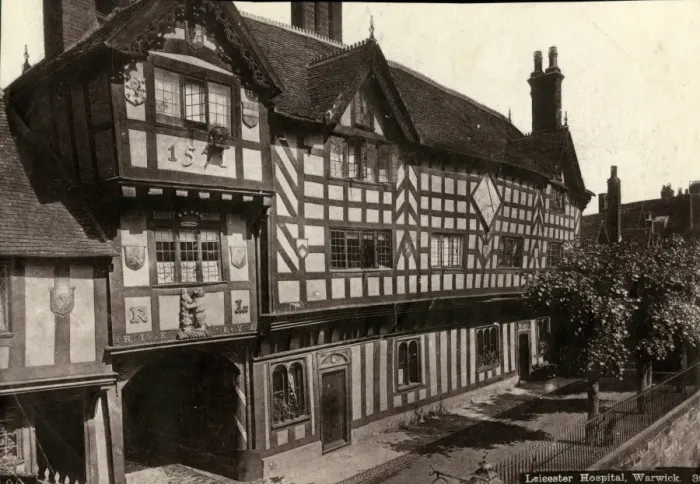 Framed Print : Lord Leycester Hospital, High Street, Warwick Framed Print : Lord Leycester Hospital, High Street, Warwick