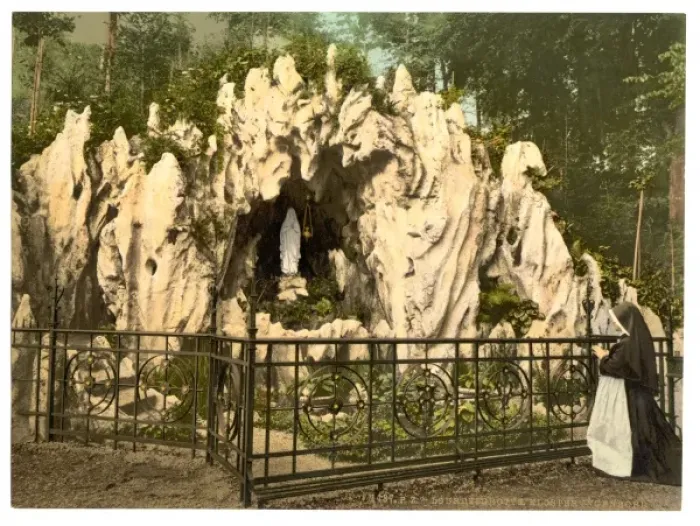 Framed Print : Lourdes Grotto, near the nunnery of Ingenbohl, Lake Lucerne Framed Print : Lourdes Grotto, near the nunnery of Ingenbohl, Lake Lucerne