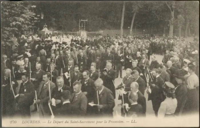 Framed Print : Lourdes Procession Framed Print : Lourdes Procession