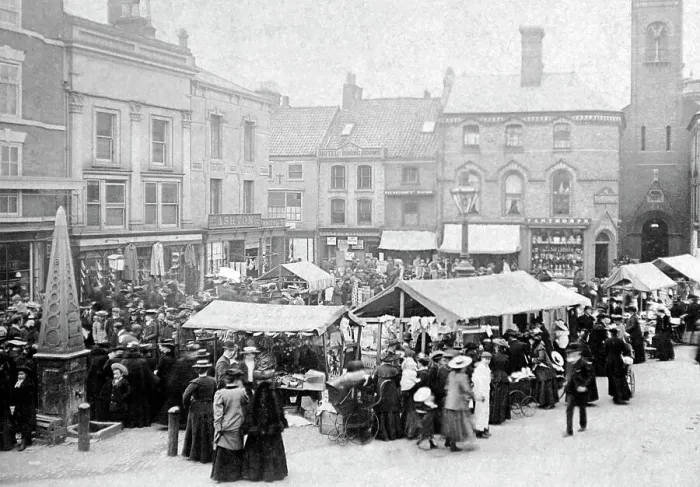 Framed Print : Louth Market Day early 1900s Framed Print : Louth Market Day early 1900s