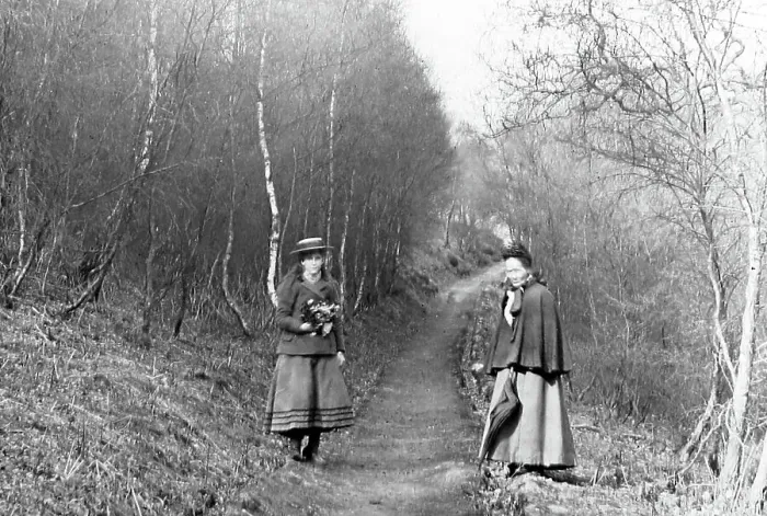 Framed Print : Lovers Walk, Cannock Chase, Victorian period Framed Print : Lovers Walk, Cannock Chase, Victorian period