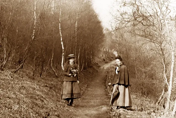 Framed Print : Lovers Walk, Cannock Chase, Victorian period Framed Print : Lovers Walk, Cannock Chase, Victorian period