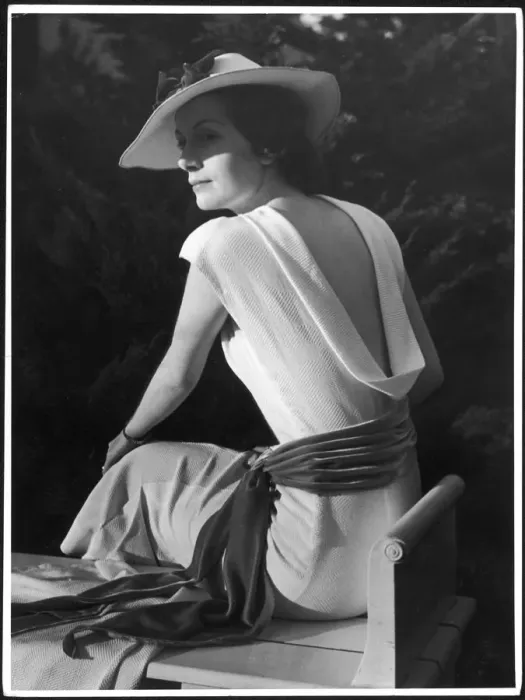 Framed Print : Low-Back Dress 1930s Framed Print : Low-Back Dress 1930s
