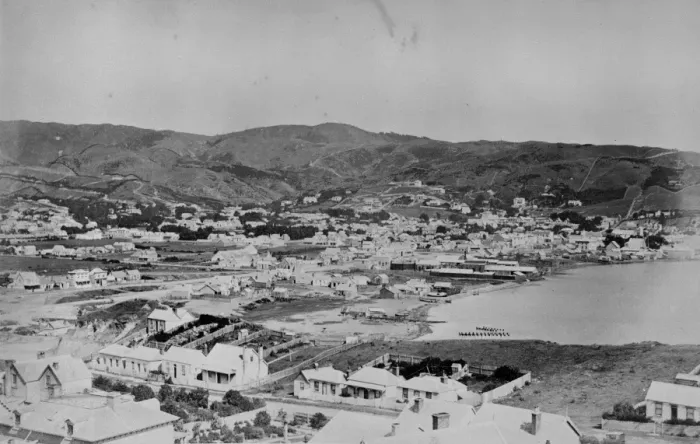 Framed Print : Lower Hutt, Wellington, New Zealand Framed Print : Lower Hutt, Wellington, New Zealand