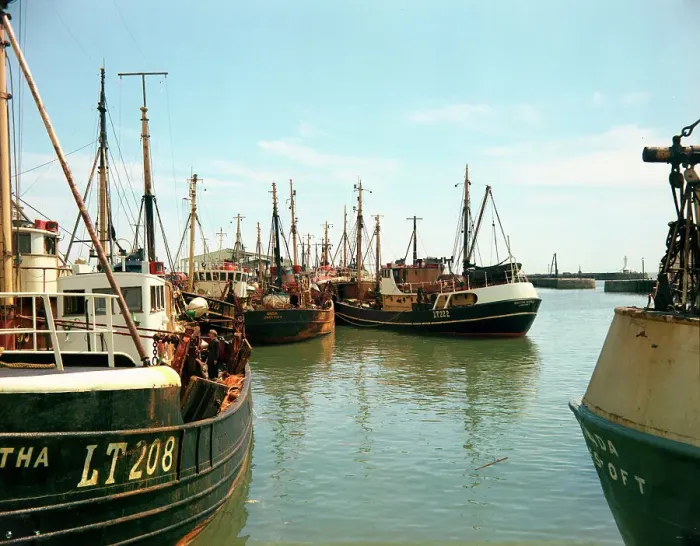 Framed Print : Lowestoft - Fishing trawlers Framed Print : Lowestoft - Fishing trawlers