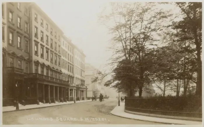 Framed Print : Lowndes Square, Pimlico, London Framed Print : Lowndes Square, Pimlico, London