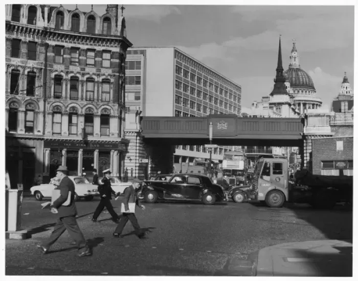 Framed Print : Ludgate Circus Framed Print : Ludgate Circus